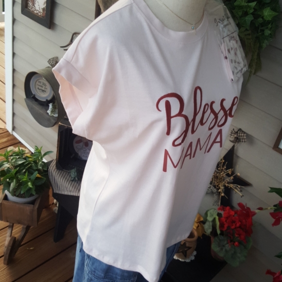 SWEET SOUL CLOTHING CO. ♡ NWT Sweet "Blessed MAMA 🤍" Short Sleeve T-Shirt S - Picture 10 of 17